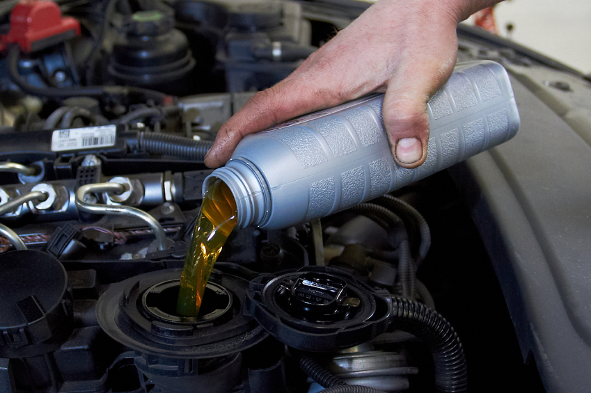 Regular oil changes help car engines run smoothly for a long time 