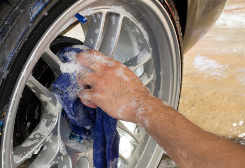 How to Detail Your Wheels, Tires and Wheel Wells – Ask a Pro Blog