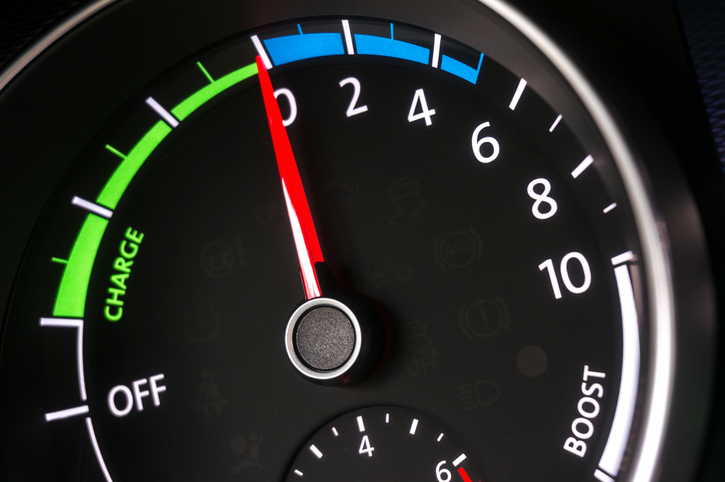 grads of hybrid automotive technology training