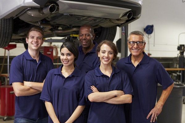 Auto mechanic college is a great opportunity to network with employers and colleagues