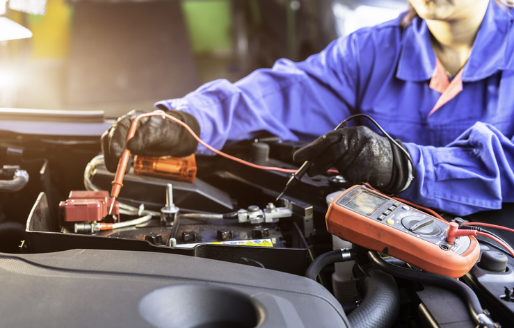 What training do you need to work on EVs? - Professional Motor Mechanic