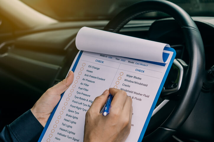 Checklist used in visual vehicle inspection