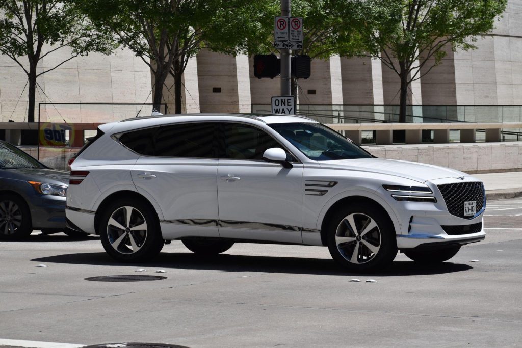 2027 Genesis GV90: New EV Systems Future Hybrid Technicians Should Know